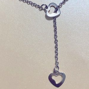 Adjustable lariat hearts necklace